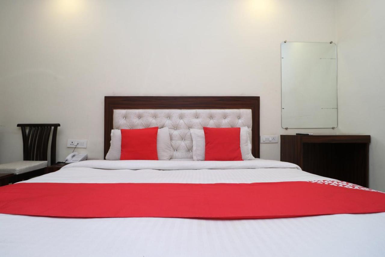 Hotel Golden Heart อัมริตสา ภายนอก รูปภาพ